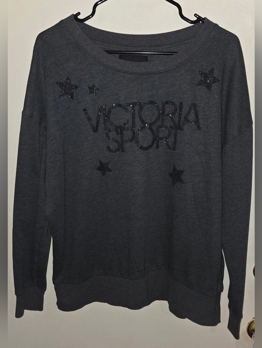 Victoria Sport Bling Sparkle Pullover Sweatshirt Size Medium (oversized)